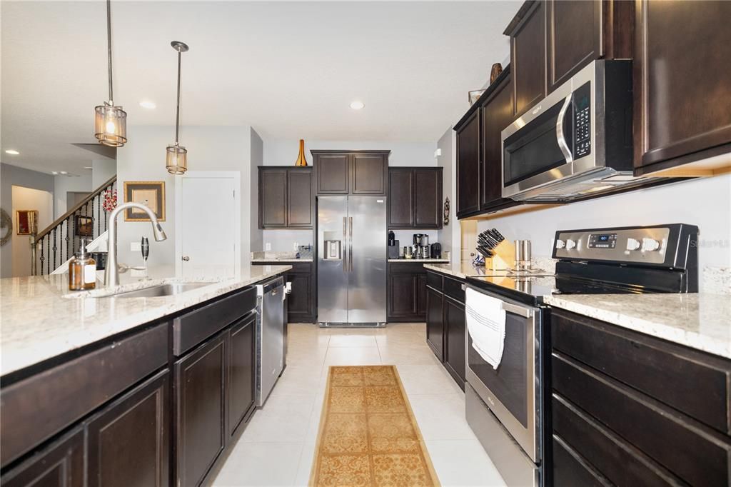 Image 23 of property listing at 1521 BANNER ELK STREET, Valrico, FL 33594