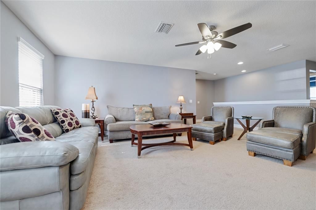 Image 30 of property listing at 1521 BANNER ELK STREET, Valrico, FL 33594