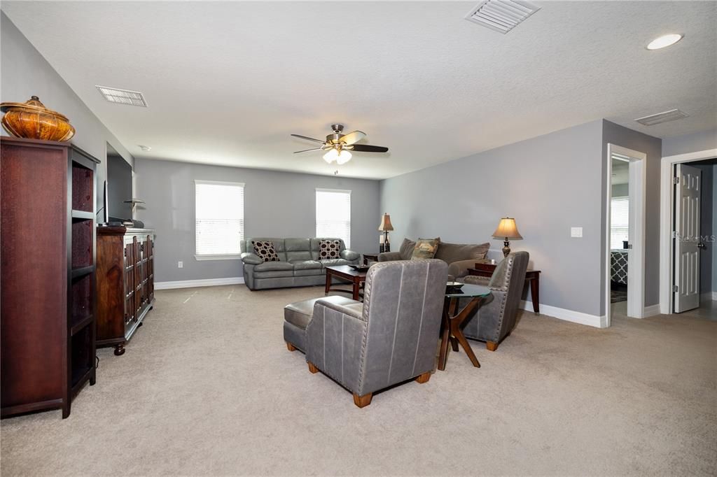 Image 34 of property listing at 1521 BANNER ELK STREET, Valrico, FL 33594