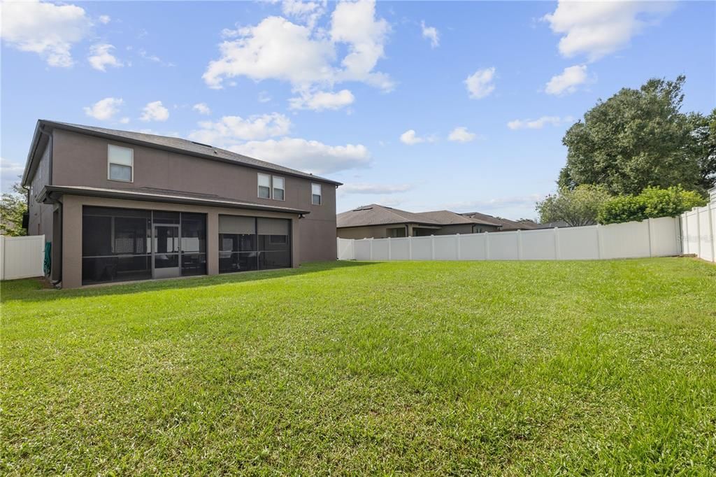 Image 55 of property listing at 1521 BANNER ELK STREET, Valrico, FL 33594