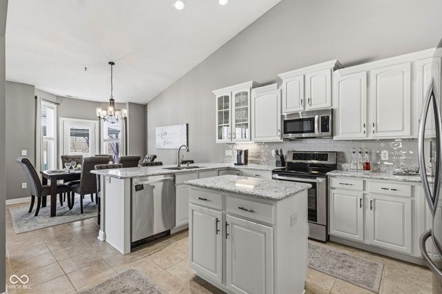 8214 Sedge Grass Road, Noblesville, IN 46060