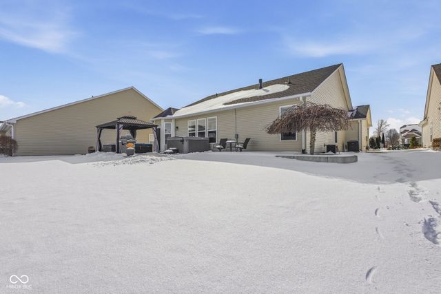 8214 Sedge Grass Road, Noblesville, IN 46060