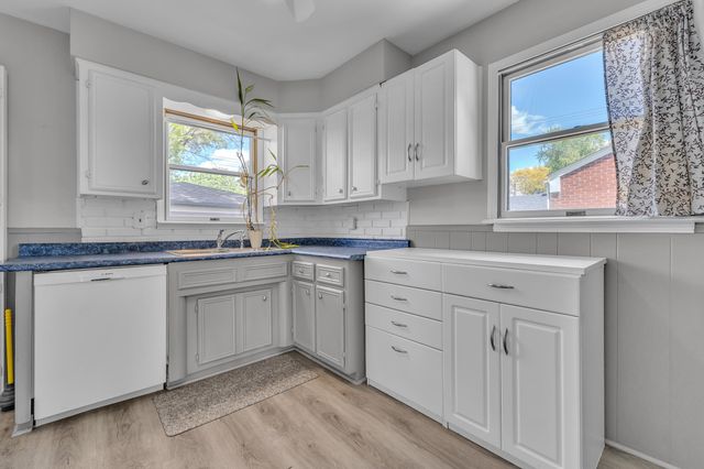 29138 Minton, Livonia City, MI 48150