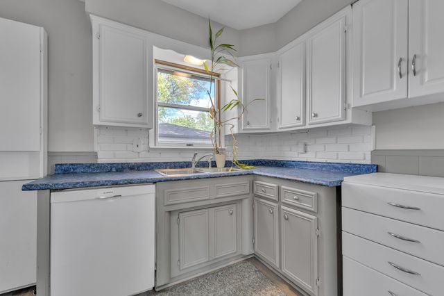 29138 Minton, Livonia City, MI 48150