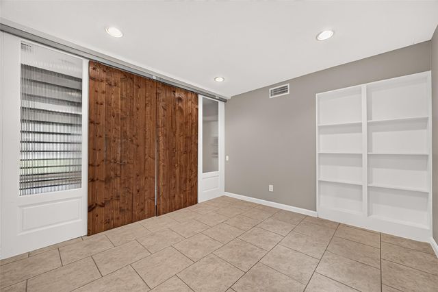 11111 Meadow Rue Street, The Woodlands, TX 77380