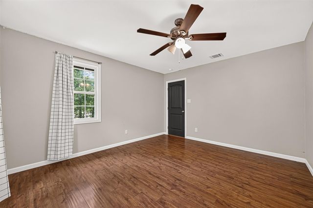 11111 Meadow Rue Street, The Woodlands, TX 77380