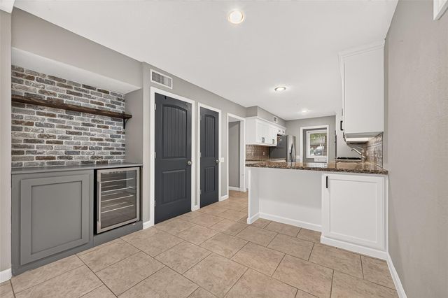 11111 Meadow Rue Street, The Woodlands, TX 77380