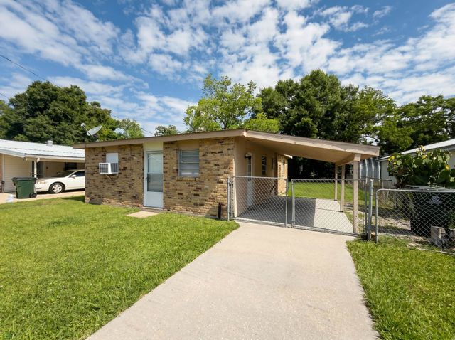 418 Fieldcrest Dr, Thibodaux, LA 70301