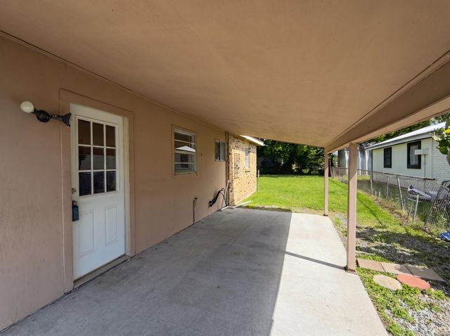 418 Fieldcrest Dr, Thibodaux, LA 70301