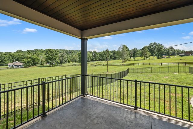 3755 Holmes Gap Rd, Watertown, TN 37184