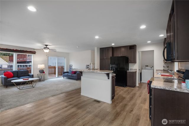 11335 Entree View Drive SW, Olympia, WA 98512