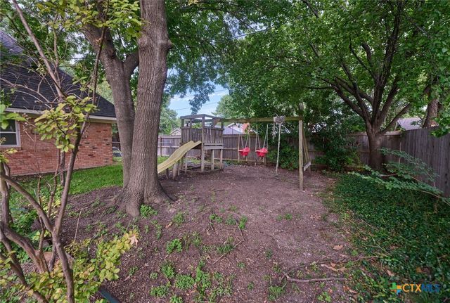 708 Illinois Avenue, Killeen, TX 76541