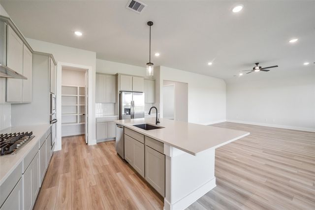 1831 Tioga View Drive, Rosharon, TX 77583