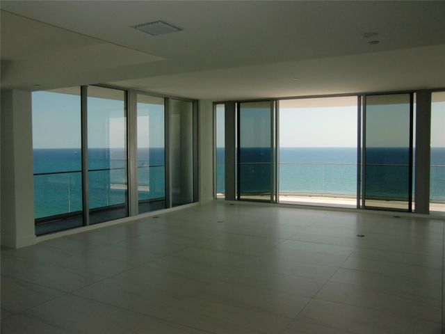 151 N Seabreeze Boulevared 2204-E, Fort Lauderdale, FL 33304