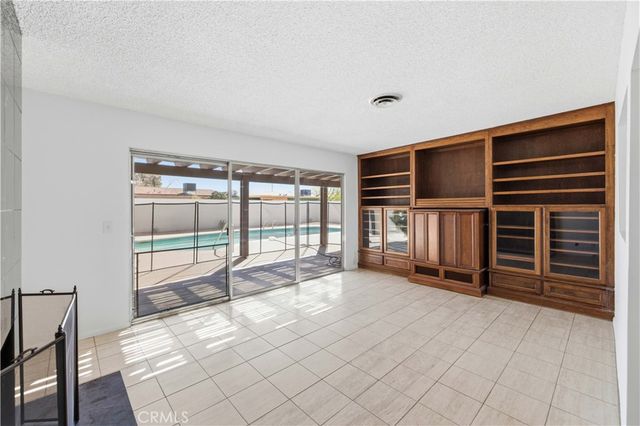 37800 Rudall Avenue, Palmdale, CA 93550