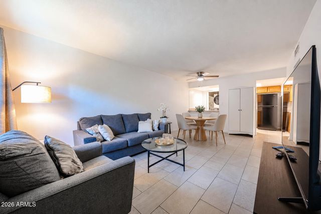 925 W PEORIA Avenue 7, Phoenix, AZ 85029