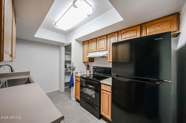 925 W PEORIA Avenue 7, Phoenix, AZ 85029