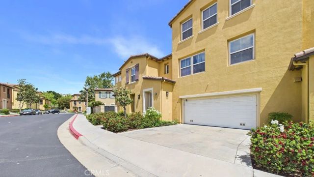 27036 Fairway, Valencia, CA 91381