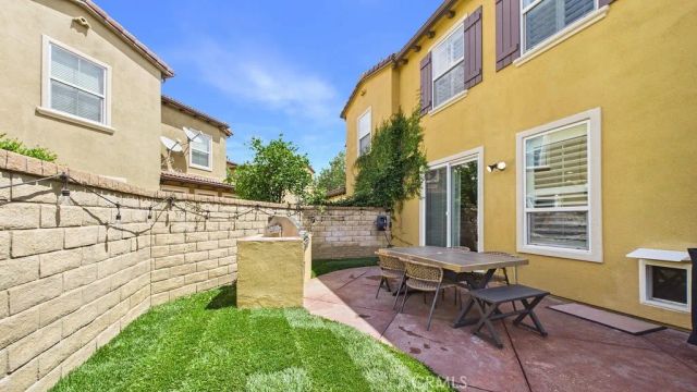 27036 Fairway, Valencia, CA 91381