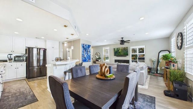 27036 Fairway, Valencia, CA 91381