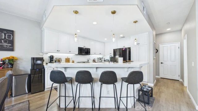 27036 Fairway, Valencia, CA 91381
