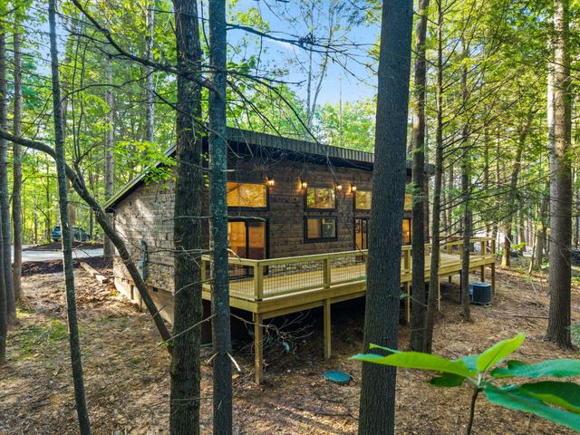 24 Joyful Springs, Beattyville, KY 41311