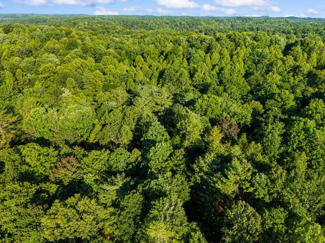 24 Joyful Springs, Beattyville, KY 41311