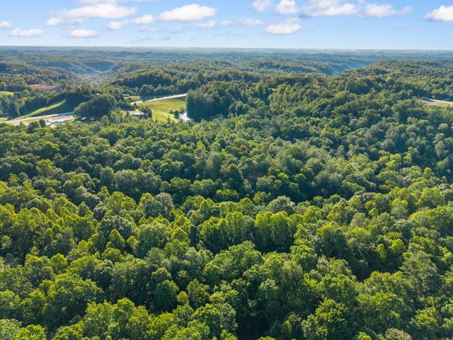 24 Joyful Springs, Beattyville, KY 41311