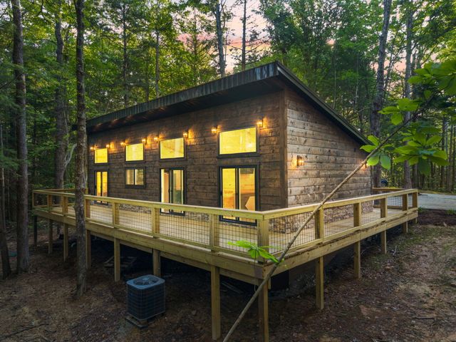 24 Joyful Springs, Beattyville, KY 41311