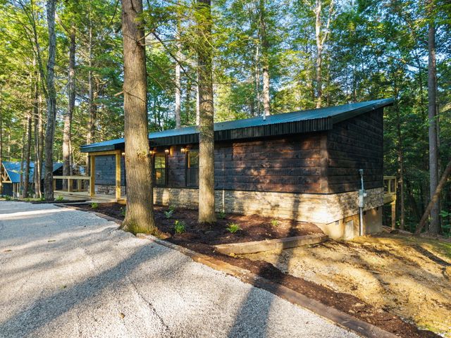 24 Joyful Springs, Beattyville, KY 41311