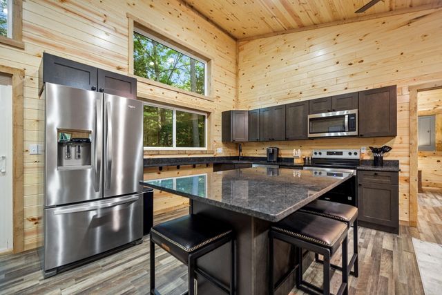 24 Joyful Springs, Beattyville, KY 41311