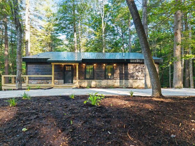 24 Joyful Springs, Beattyville, KY 41311