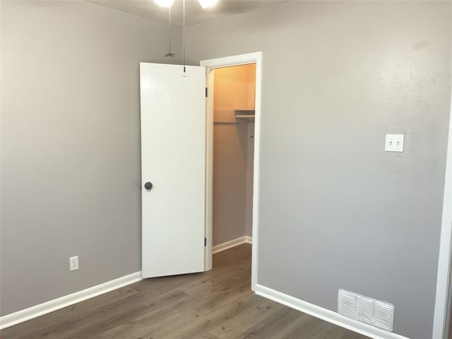 1405 W Ball Street, Weatherford, TX 76086