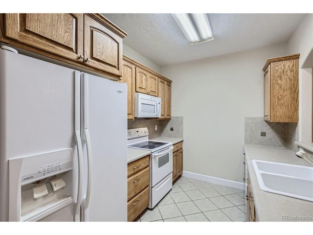 5775 29th St 1502, Greeley, CO 80634