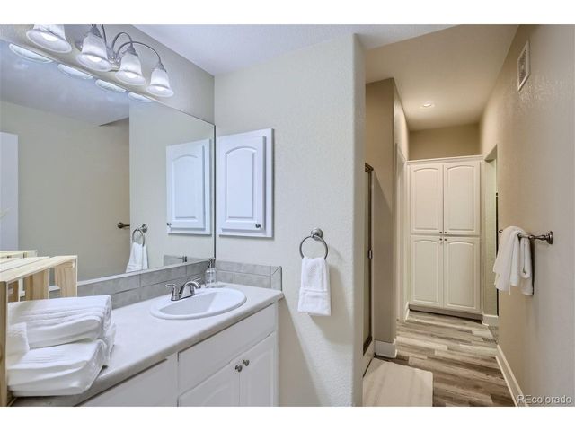 5775 29th St 1502, Greeley, CO 80634