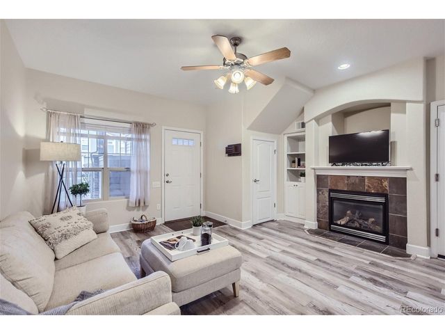 5775 29th St 1502, Greeley, CO 80634