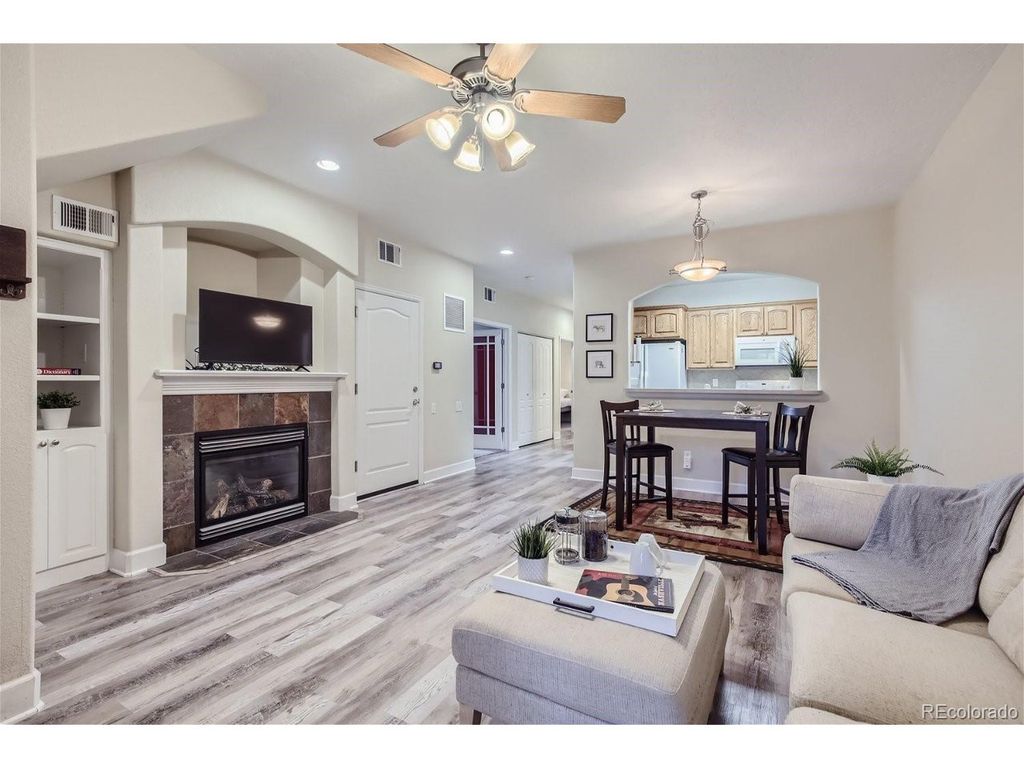 5775 29th St 1502, Greeley, CO 80634