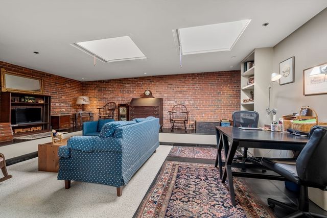 1241-1255 Adams F611, Boston, MA 02124