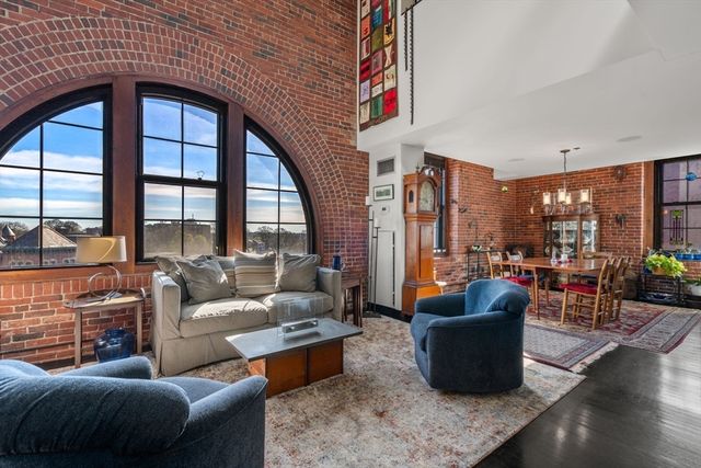 1241-1255 Adams F611, Boston, MA 02124