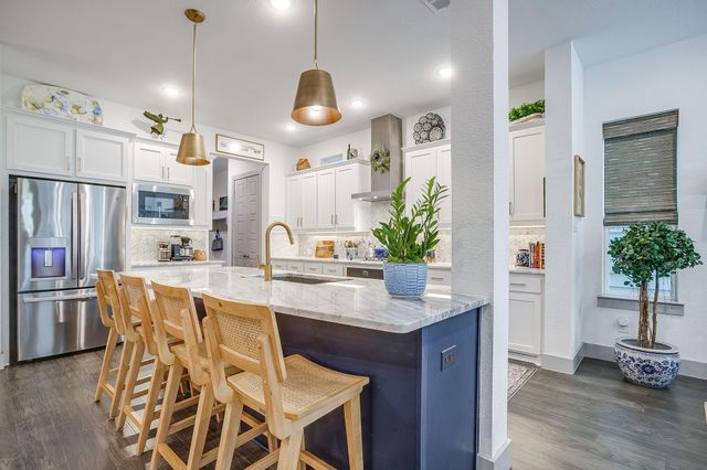 4913 Hidden Grove Drive, Fort Worth, TX 76114