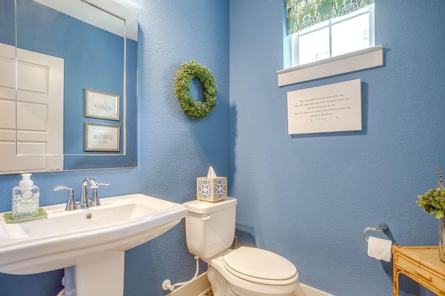 4913 Hidden Grove Drive, Fort Worth, TX 76114