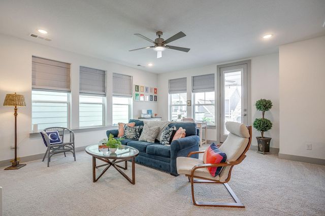 4913 Hidden Grove Drive, Fort Worth, TX 76114