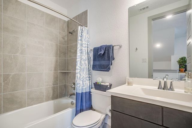 4913 Hidden Grove Drive, Fort Worth, TX 76114