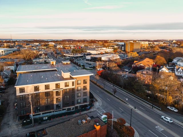 66 Mcgrath 207, Quincy, MA 02169