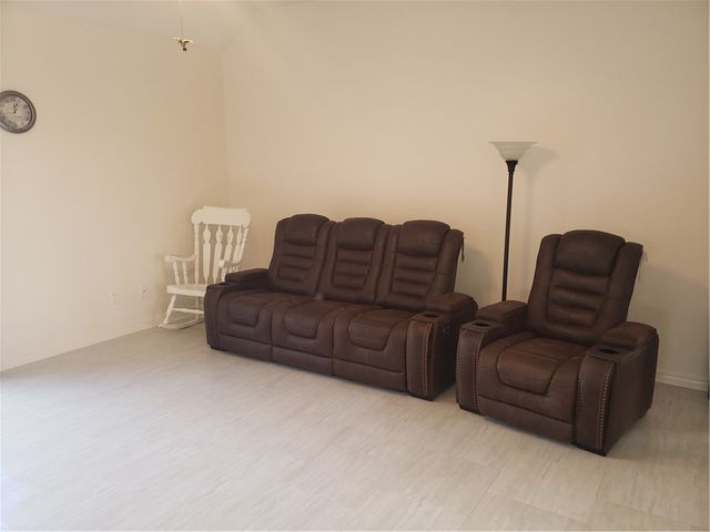 1 Darlington Circle, Bella Vista, AR 72714