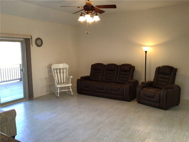 1 Darlington Circle, Bella Vista, AR 72714