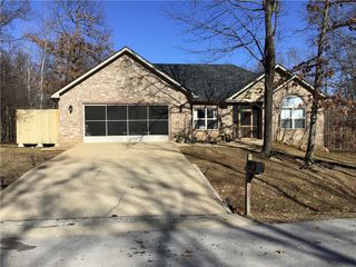 1 Darlington Circle, Bella Vista, AR 72714