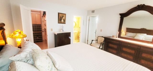 1051 Hillsboro Mile 407e, Hillsboro Beach, FL 33062