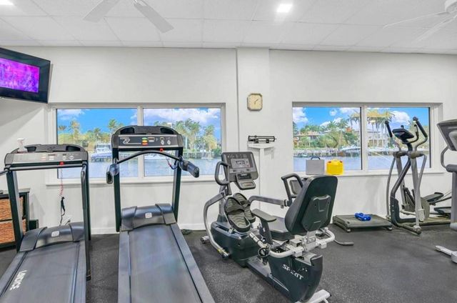 1051 Hillsboro Mile 407e, Hillsboro Beach, FL 33062