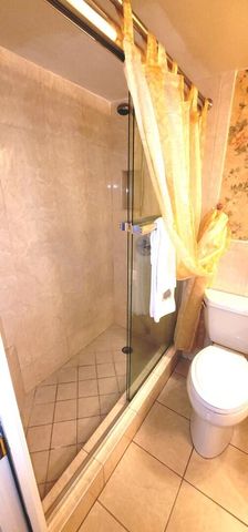1051 Hillsboro Mile 407e, Hillsboro Beach, FL 33062